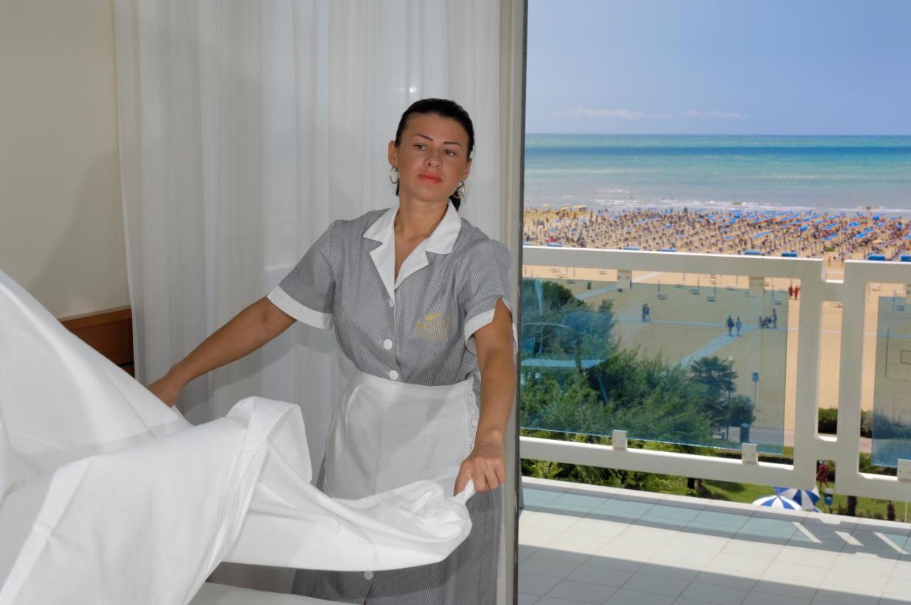 Majestic Beach Hotel&Wellness Bibione Exterior foto